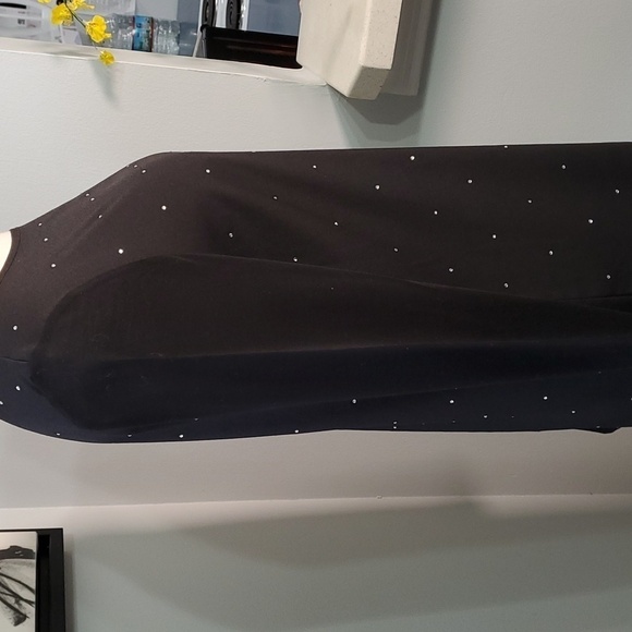 French connection black tunic top with bling. Size‎ small. Long sleeves. - Picture 4 of 8